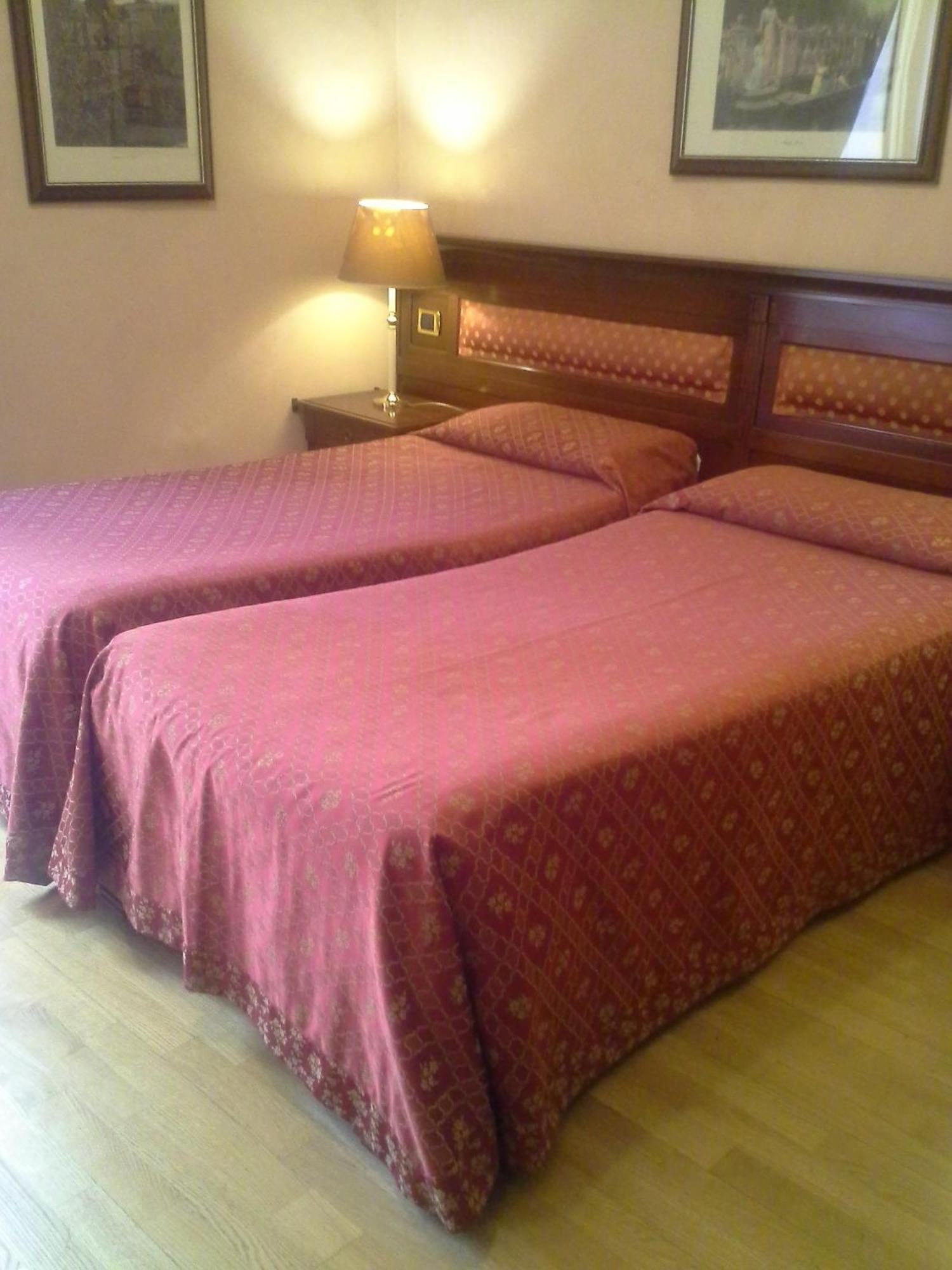 Hotel Bigallo ฟลอเรนซ์ ห้อง รูปภาพ